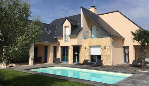Double Room with Pool View