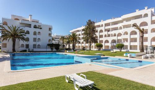 Two-Bedroom Apartment close to the beach