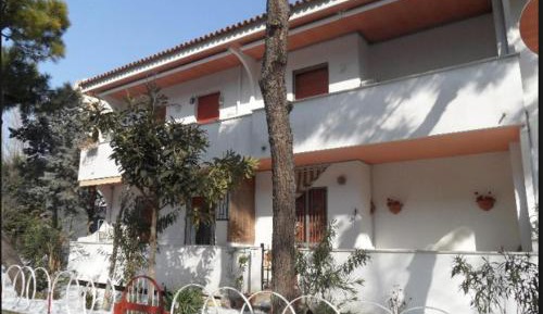 Apartment with Garden View