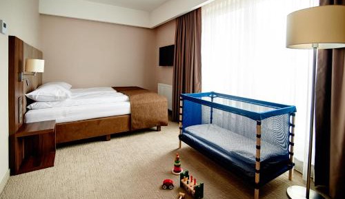 Double or Twin Room with Private Bathroom