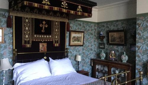 Double Room with External Private Bathroom