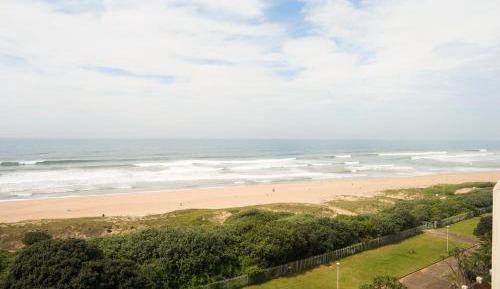 Apartment with Sea View - 7 Beach Road