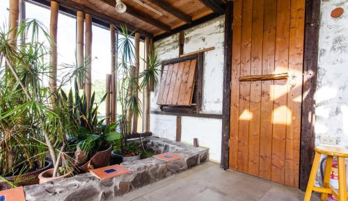 Family Room with Garden View