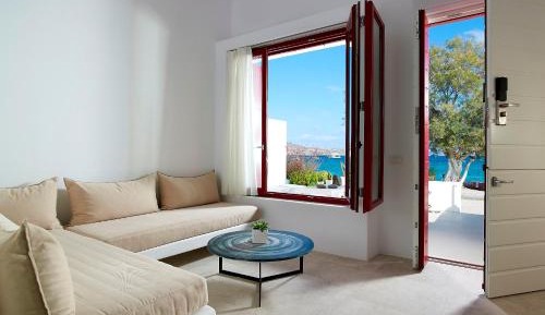 Deluxe Suite with Sea View