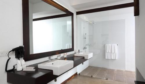Suite Room with 25% Discount on Spa & 10% on extras