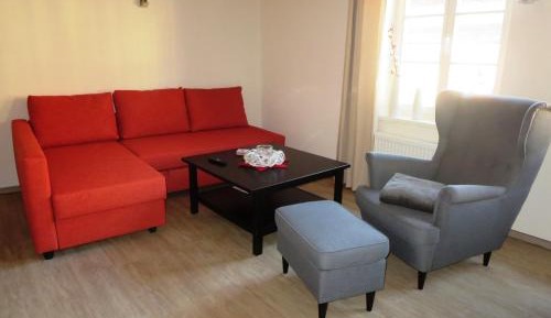 Apartment 5