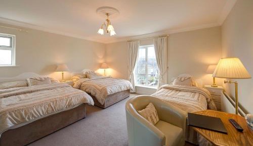 Deluxe Triple Room with Sea View