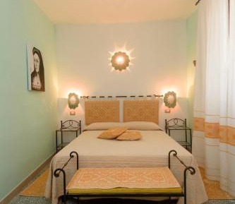 Deluxe Double Room with Extra Bed