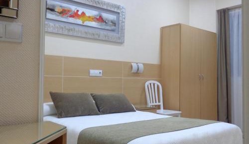 Interior Double Room