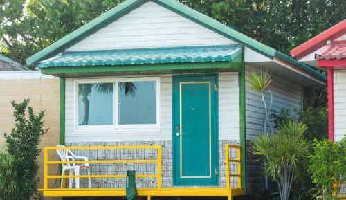 Holiday Home (4 Adults)