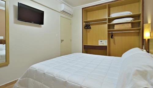 Apartment (3 Adults)