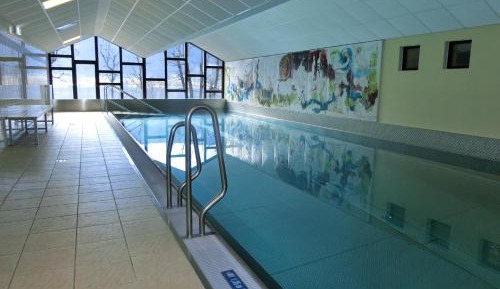 Apartment with Lake View