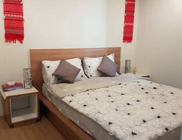 Apartment with Pool View 