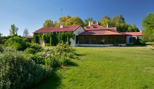 Seven-Bedroom House