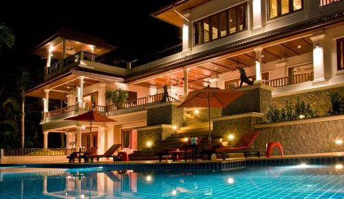 6 Bedroom Villa with Private Pool