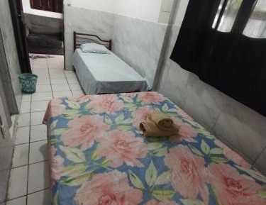 Deluxe Room (1 adult + 1 child)