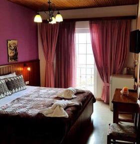 Double Room with Mountain View