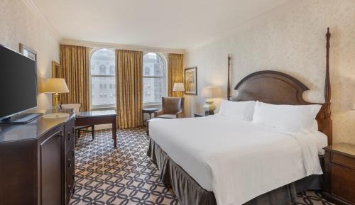 ADA Deluxe Room - 1 King Bed