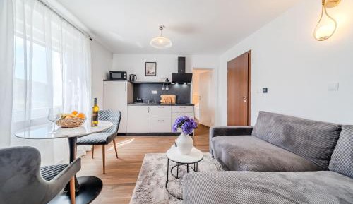 One-Bedroom Apartment with Balcony