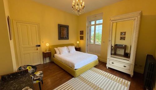 Deluxe Double Room with Bath