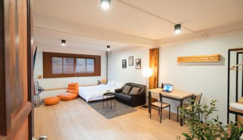 One-Bedroom Apartment