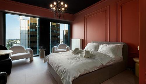 Studio Apartment with One Double Bed