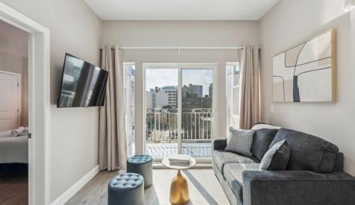 Two-Bedroom Apartment with City View