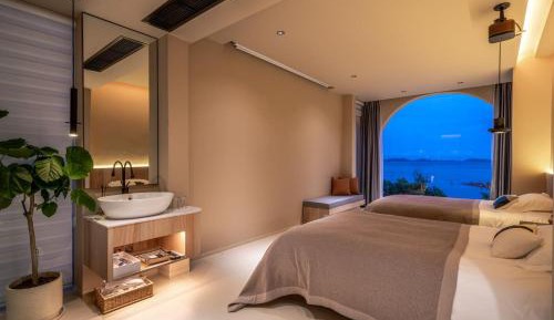 Twin Room with Sea View