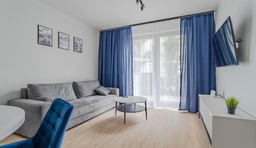 One-Bedroom Apartment with Balcony