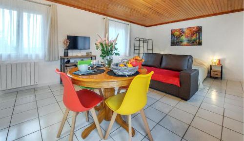 One-Bedroom Vacation Home