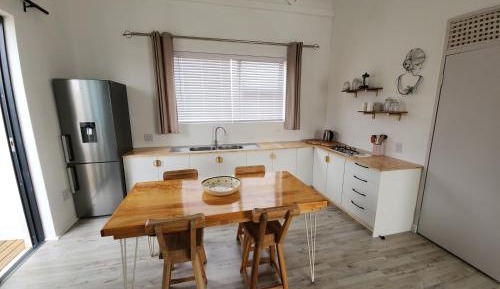 One-Bedroom Apartment - Non-Smoking