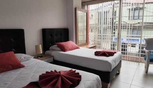 Quadruple Room with Private Bathroom