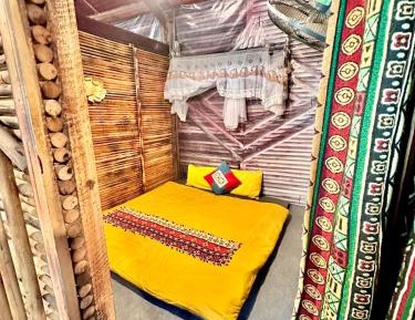 Mixed Dormitory Room