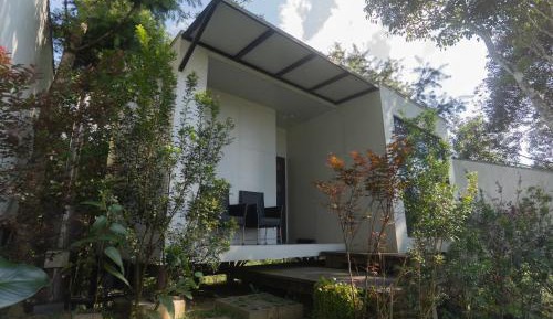 King Room with Mountain View