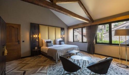 Family Suite with One Double Bed and Two Sofa Beds