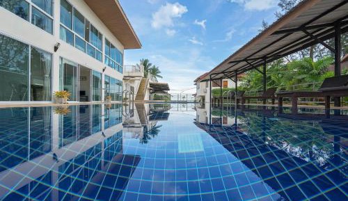 Studio - Split Level