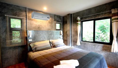 King Room with Mountain View