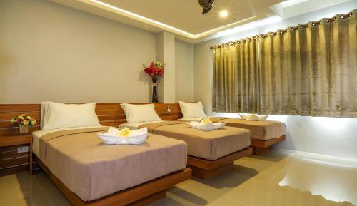 Standard Triple Room with Air Conditioning