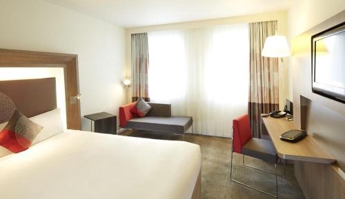 Superior Premium Queen Room with Sofa Bed