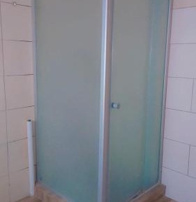 Deluxe Double Room (2 Adults + 1 Child)