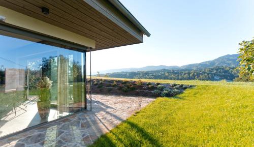 Three-Bedroom Vacation Home 