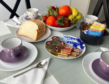 One-Bedroom Deluxe Apartment