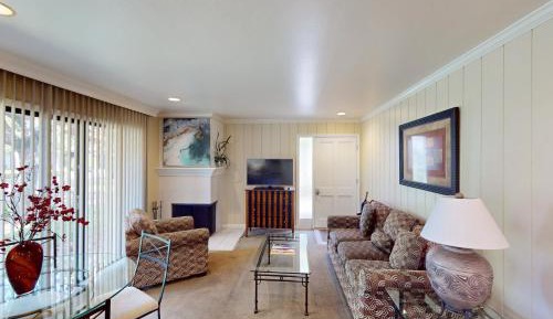 One Bedroom Apartment