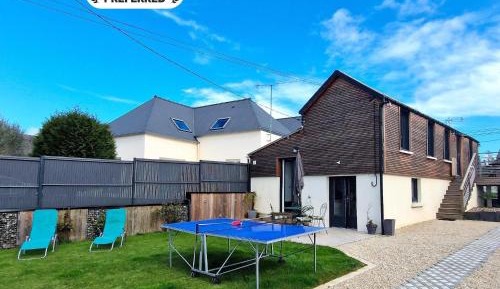 Two-Bedroom Holiday Home