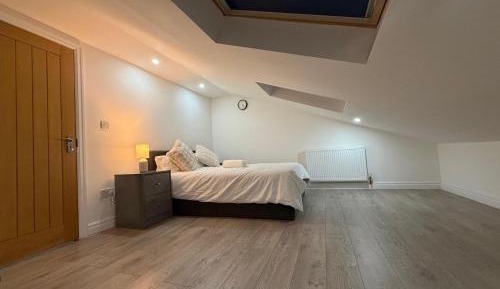 Double Room with Shared Bathroom