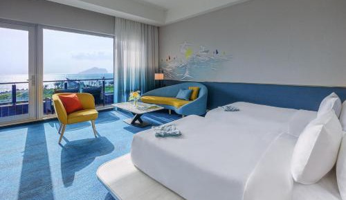 Twin Room with Sea View