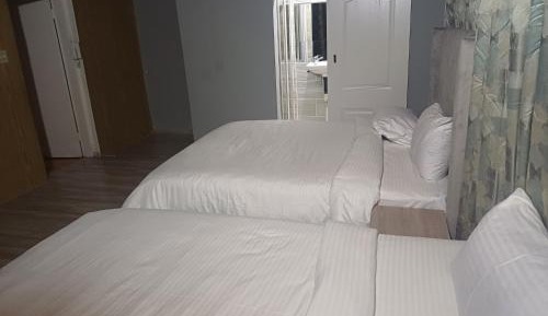 Comfort Triple Room with Shower