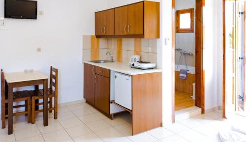 Apartment (2 Adults)