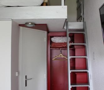 Triple Room (1 Double Bed + 1 Single Bed)