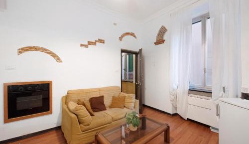 Superior One-Bedroom Apartment